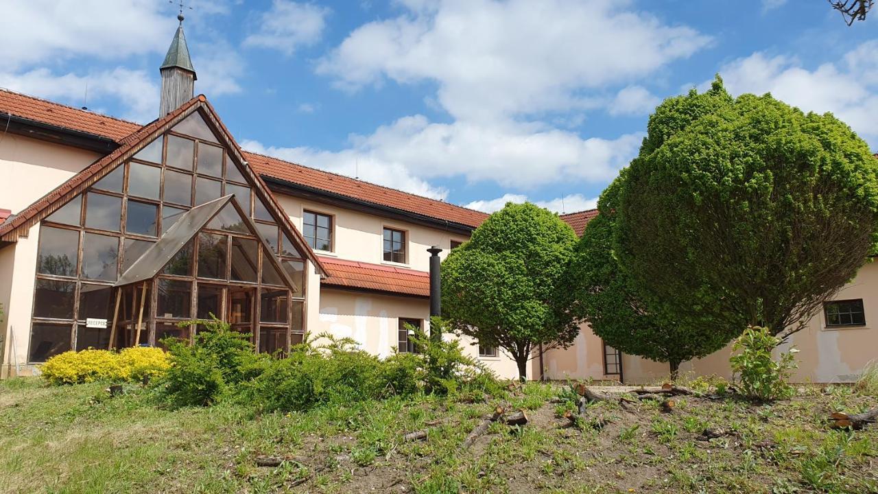 Holensky Dvur Hotel Ratibor  Exterior photo